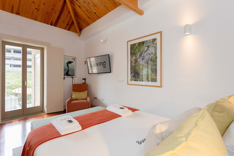 Room 4, Liiiving in Porto - Trindade Deluxe Studio 3T, Porto