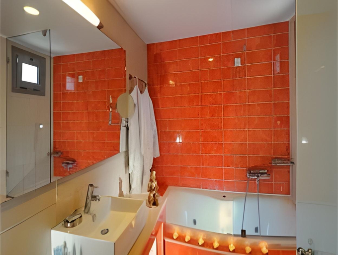 Bathroom 5, Royal Heights Resort, Crete
