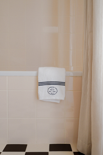 Bathroom 12