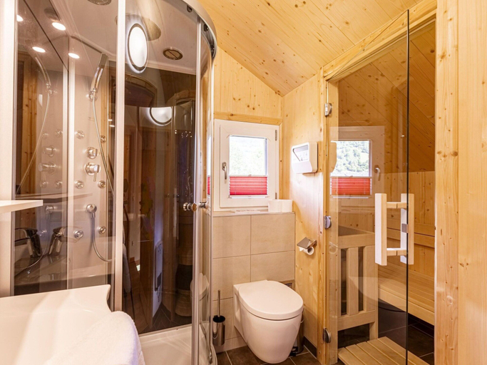 Bathroom 3, Tasteful chalet near ski slope, Murau
