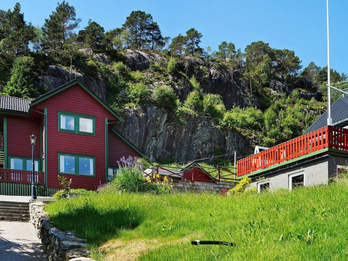 Exterior 4, 4 Star Holiday Home in Hosteland, Masfjorden
