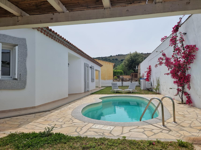 4, Villa Lu Tizzoni, Nuoro