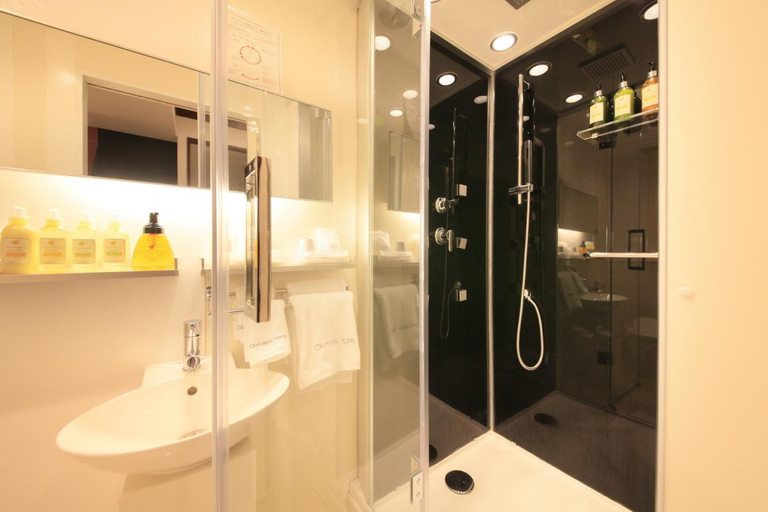 Bathroom 1