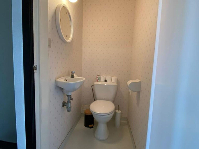 Bathroom 5, Spacious House in the Historic Center of Bruges, West-Vlaanderen