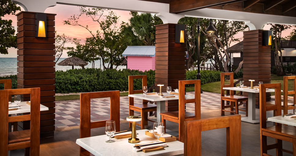 Food & Drinks 5, Sandals South Coast