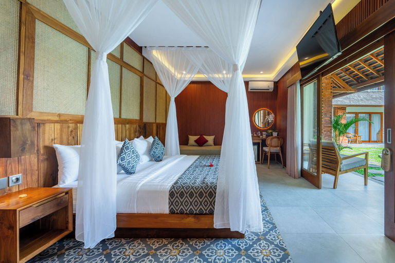 Bedroom 8