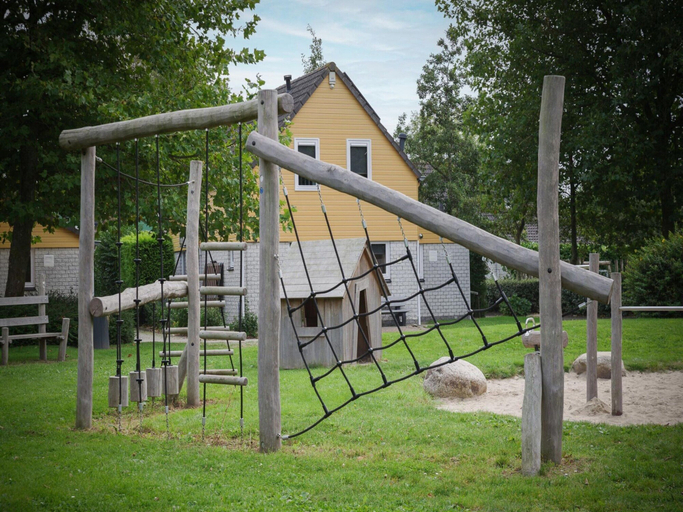 Property amenity 5, Spacious Holiday Home With Garden, Kapelle