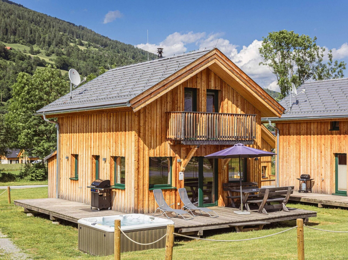 Exterior & Views 1, Tasteful chalet near ski slope, Murau