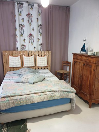 Bedroom 2, La Demeure, Landes