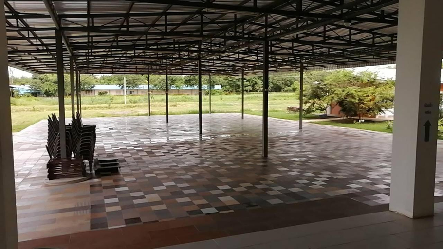 Others 2, ศูนย์สัมมนาอาร์มทอง, Muang Nakhon Nayok