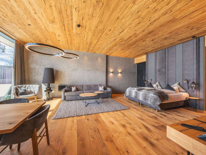 Bedroom 3, Apartment in Kaltenbach With Ski-in Access, Schwaz