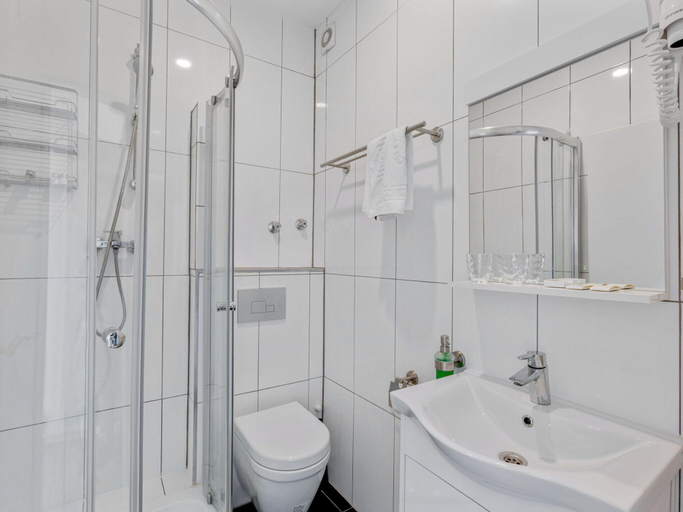 Others 5, Classy Apartment in Oberhausen, Oberhausen