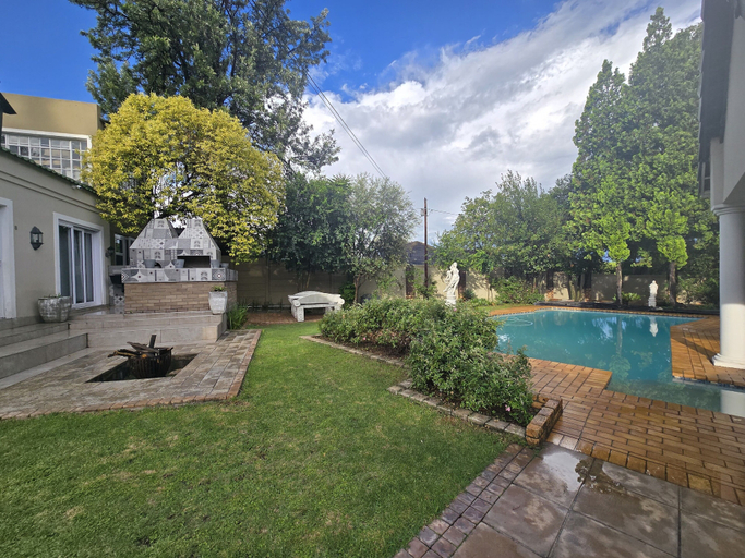Exterior & Views 2, Waterfall City Guest Lodge, City of Johannesburg
