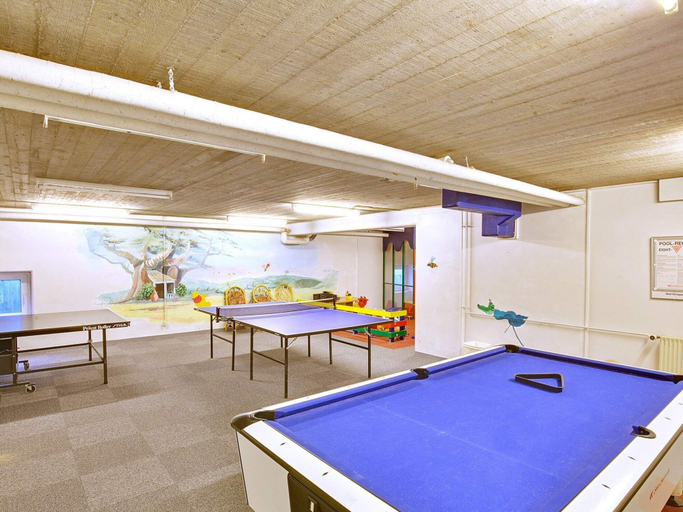 Others 4, 6 Person Holiday Home on a Holiday Park in Hejls, Kolding