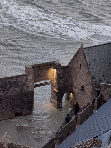 Others 5, Le clos saint Jean, Manche