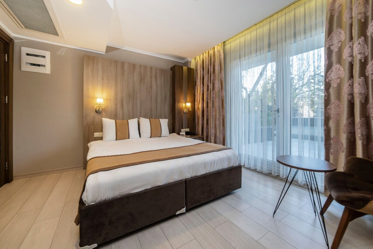 Bedroom 4, Royal Capital Hotel Thermal & SPA, Yıldırım