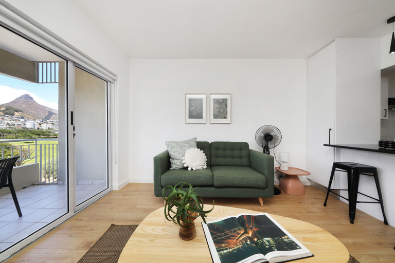 Others 4, Two Bedroom Apartment With Mountain Views, City of Cape Town