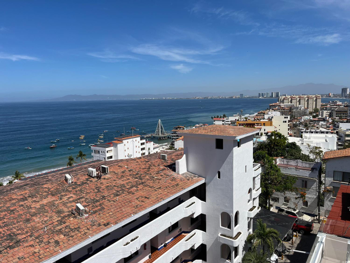 Others 2, Vidalia - Modern Condos with Rooftop Terrace and Gym, Puerto Vallarta