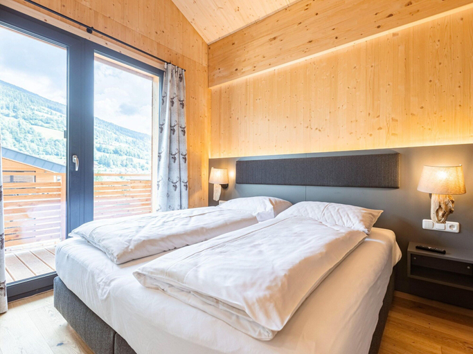 Room 5, Stylish Penthouse With Sauna, Murau