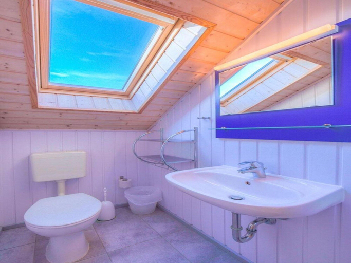 Bathroom 3, Ferienhaus im Skandinavischen Stil, Rechlin, Mecklenburgische Seenplatte