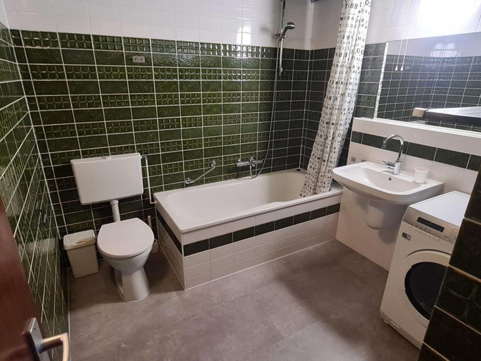 Bathroom, House in Breskens Near Scenic Beaches, Sluis