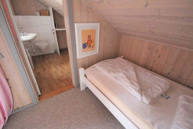 Room 2, Exklusives Skandinavisches Ferienhaus, Mecklenburgische Seenplatte