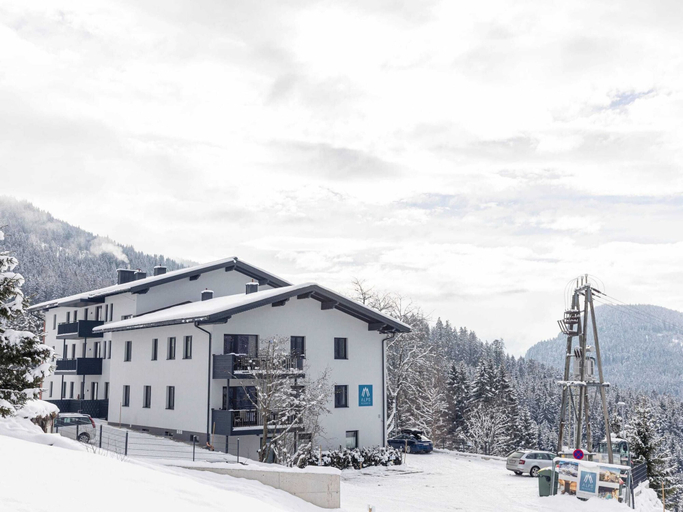 Exterior & Views 2, Majestic Apartment With Infinity Pool, Sankt Johann im Pongau