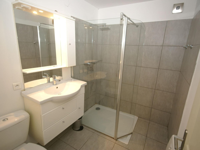 Bathroom 3, Apartment in Moriani-plage by the Beach, Haute-Corse