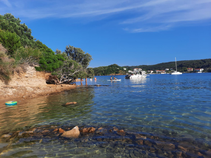 Others 3, MaroVito, Lopar/Supetarska Draga