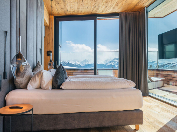 Bedroom 4, Apartment in Kaltenbach With Ski-in Access, Schwaz
