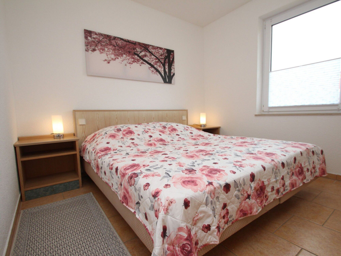 Room 4, Reihenhaus mit Terrasse am Gross Labenzer See, Nordwestmecklenburg