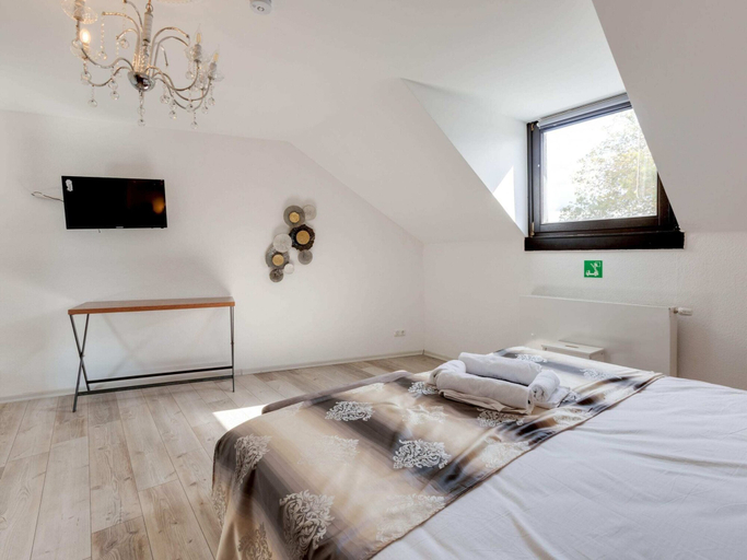 Room 3, Pleasant Apartment Near Centre, Oberhausen