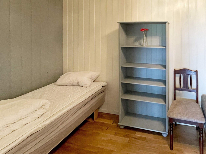 Bedroom 2, 6 Person Holiday Home in Farstad, Fræna