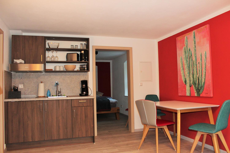 Others 4, Apartments beim Backhausle, Tübingen