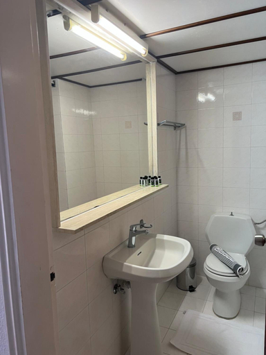 Bathroom 2, Smart Accomodation Rhodes, South Aegean