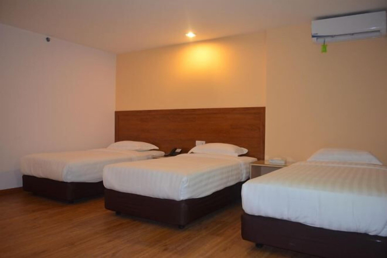 Bedroom 12