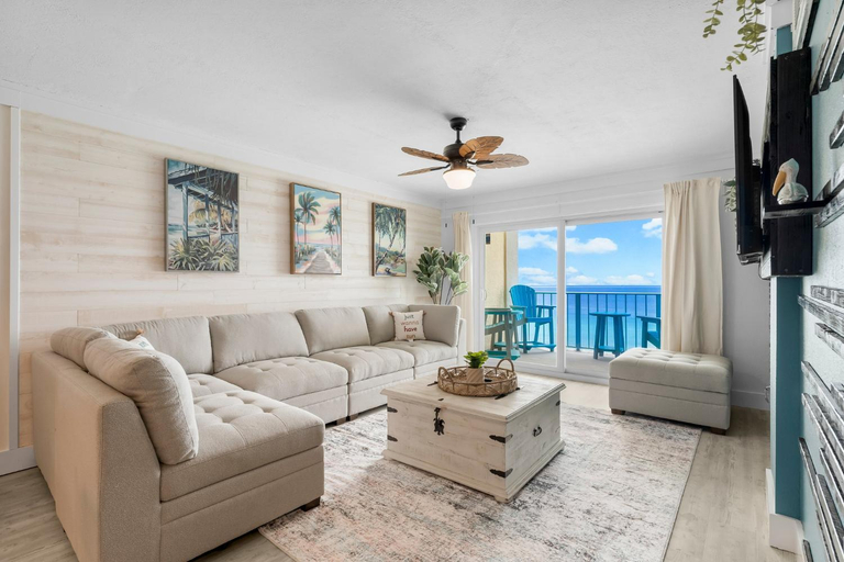 Others 4, 4 Loungers 2 Umbrellas Inlc Peak Season Beachfront, Bay