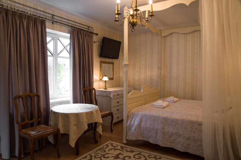 Bedroom 15