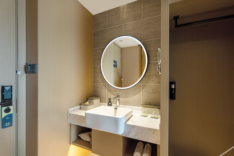Bathroom 3, Atour Hotel Changsha Binjiang Financial Center, Changsha