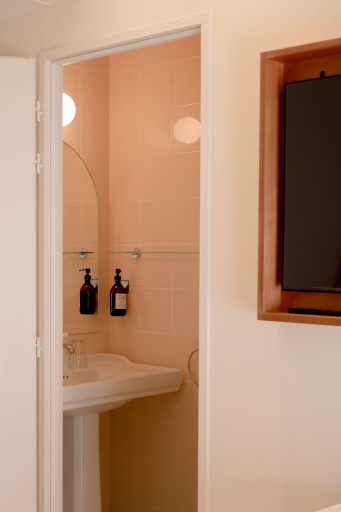Bathroom 8
