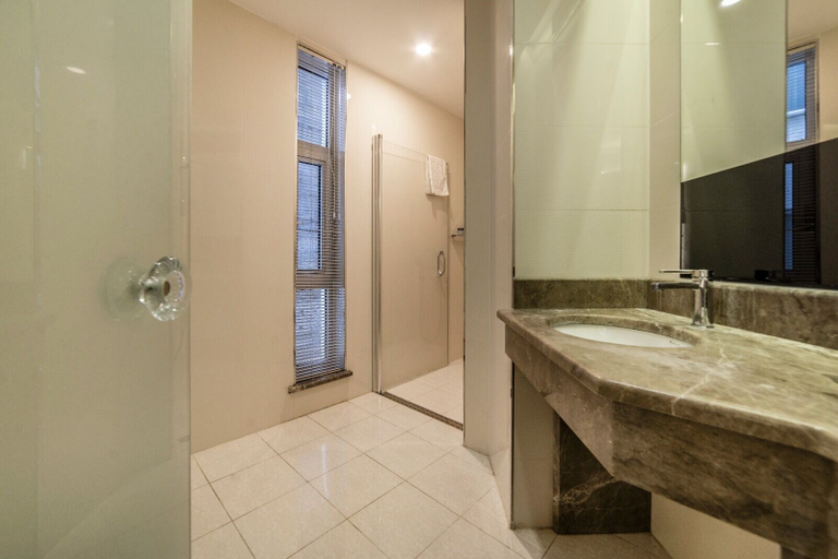 Bathroom 5, Royal Capital Hotel Thermal & SPA, Yıldırım
