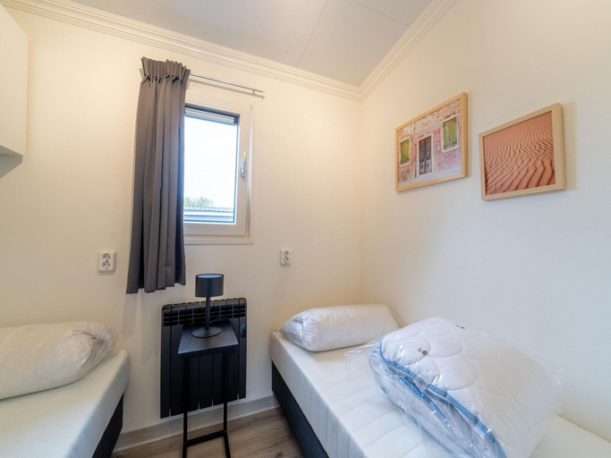 Bedroom 2, Holiday Home in Molenschot near Nature Reserves, Gilze en Rijen
