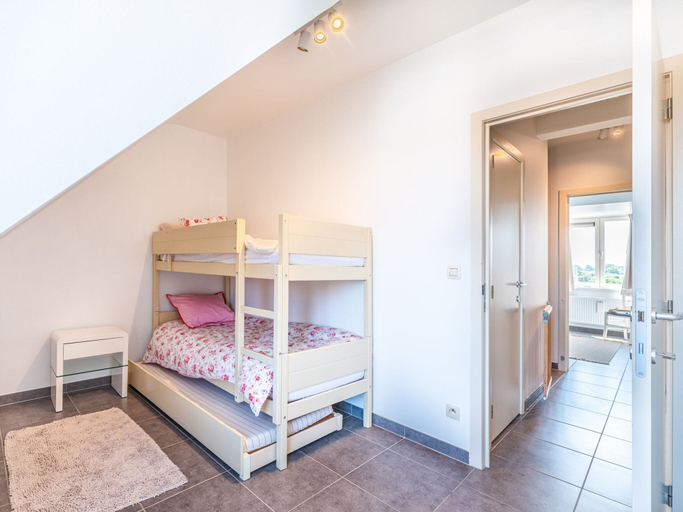 Bedroom 3, Duplex Apartment in Koksijde Near Beach, West-Vlaanderen