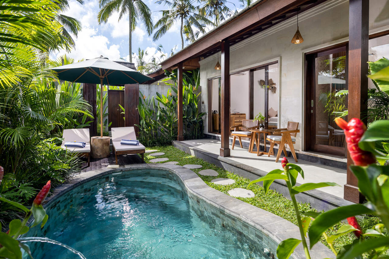 Swimming Pool 12