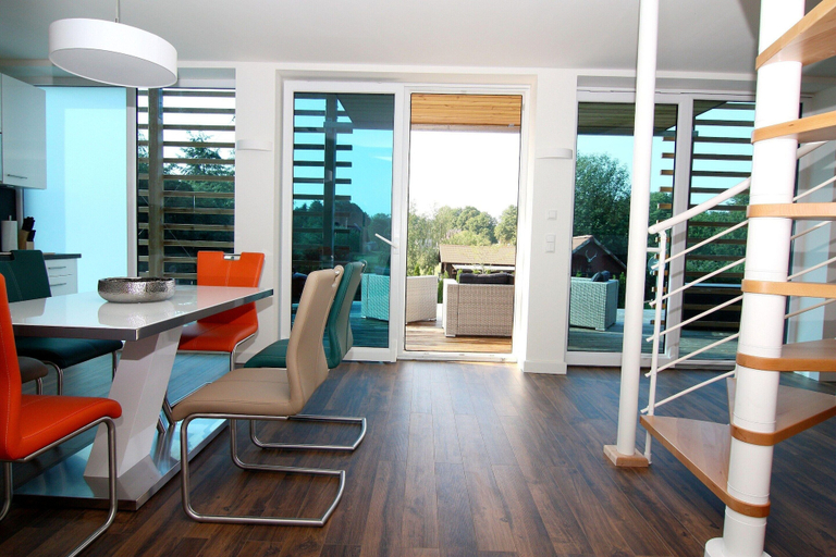 Dining 5, Chalet mit Aussensauna in Wendorf, Ludwigslust-Parchim