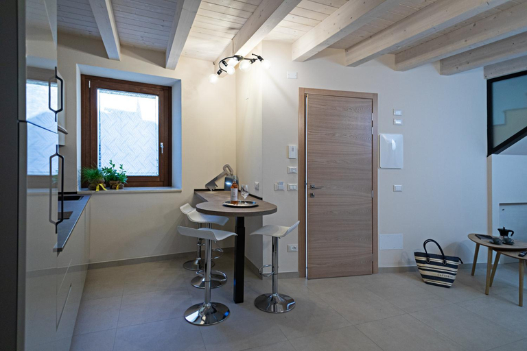 Others 3, RESIDENZA G&J - Regarda Travel, Verona