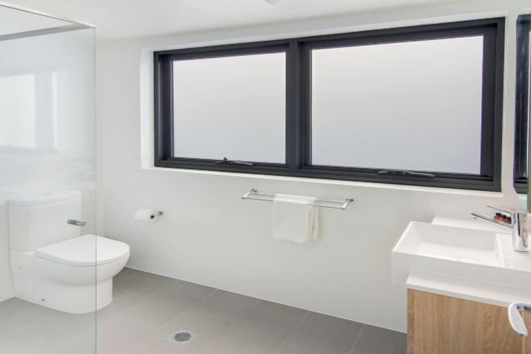 Bathroom 3, Direct Collective - Rhythm on Beach, Maroochy - Maroochydore