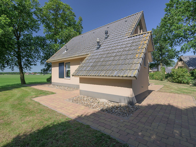 Exterior 1, Bungalow in Sondel Near Slotermeer Lake, Gaasterlân-Sleat