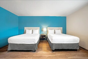 5, WoodSpring Suites Tamarac, Broward