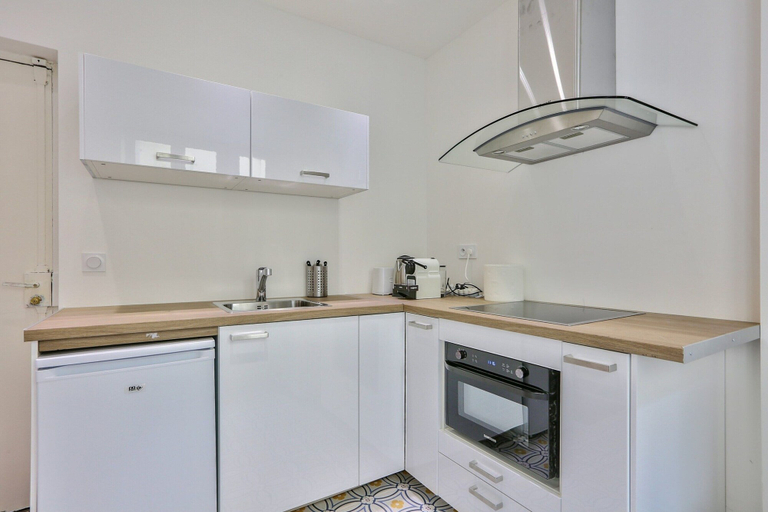 Private kitchen 3, Modern and Peaceful Apartment - 1br/5p - Sentier, Paris